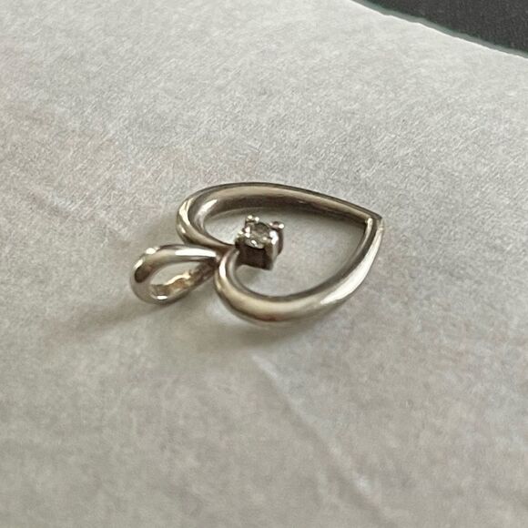 James Avery Sterling Silver Heart with Diamond Pendant in JA Box Cloth Pendant - Picture 12 of 16